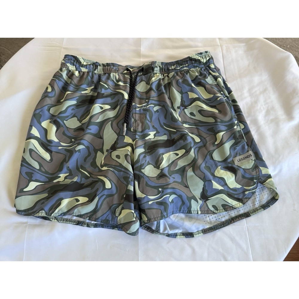 NWOT Legends Mens Luka Shorts Camo Sz XXL Lined